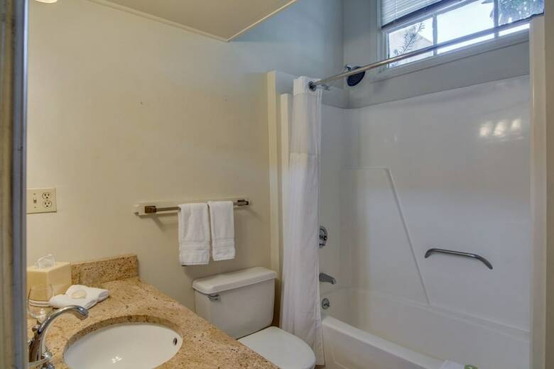 27 State Street Bed & Breakfast