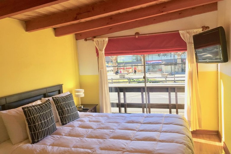 Bed & Breakfast Pucon Hostel