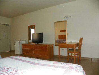 Hotel Mar�a Luisa Inn & Suites