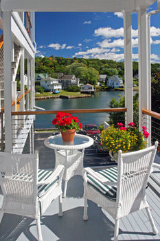 Posada Harborage Inn On The Oceanfront