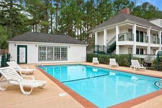 Motel Baymont Inn & Suites - Albany