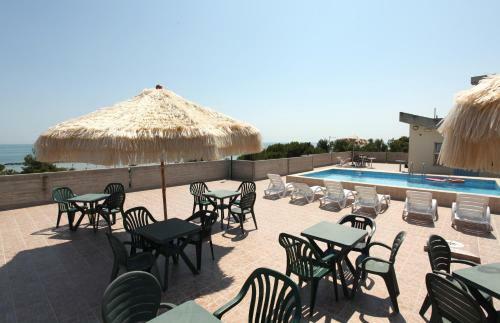 Hotel Nel Pineto