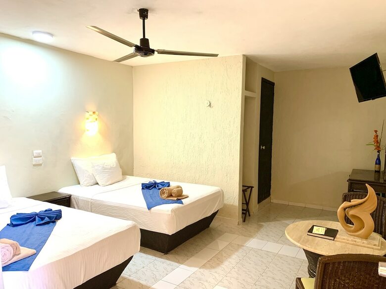 Hotel Green River