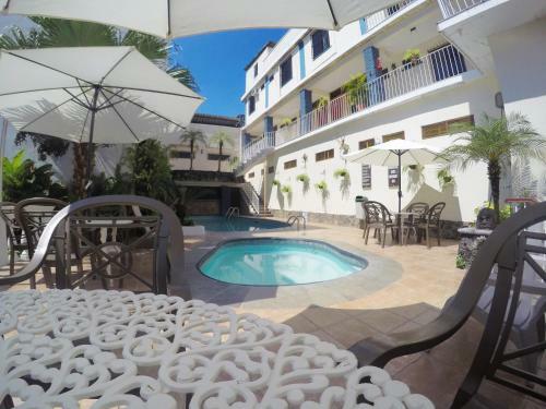 Hotel Los Arcos