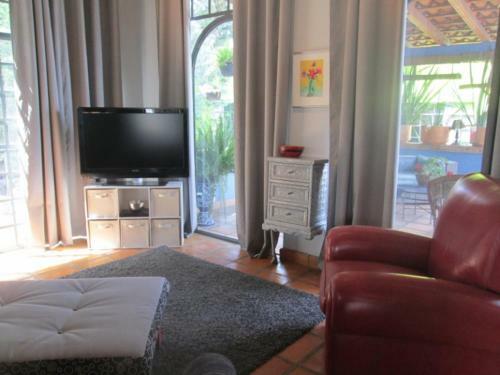 Aparthotel Casa Carly