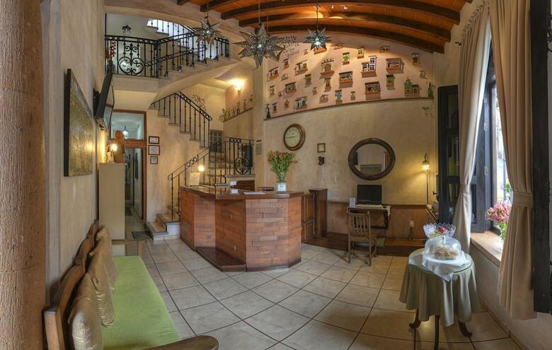 Hotel La Casa Del Laurel
