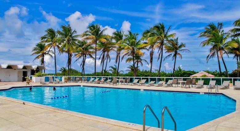 Apartamento Oceanfront Contemporary Suites