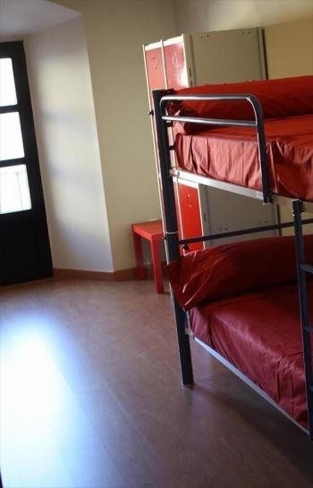 Albergue Santa Ana