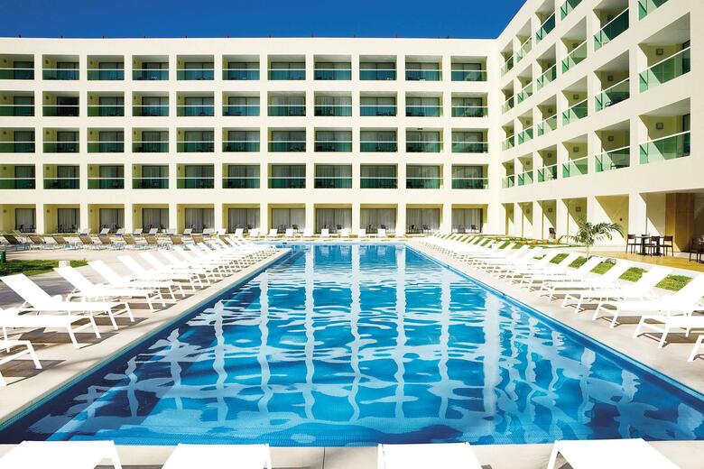 Hotel Dreams Huatulco Resort & Spa