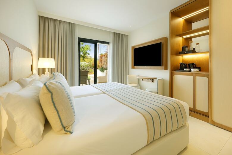 The Signature Level At Trs Ibiza Hotel All Inclusive Adults Only +16