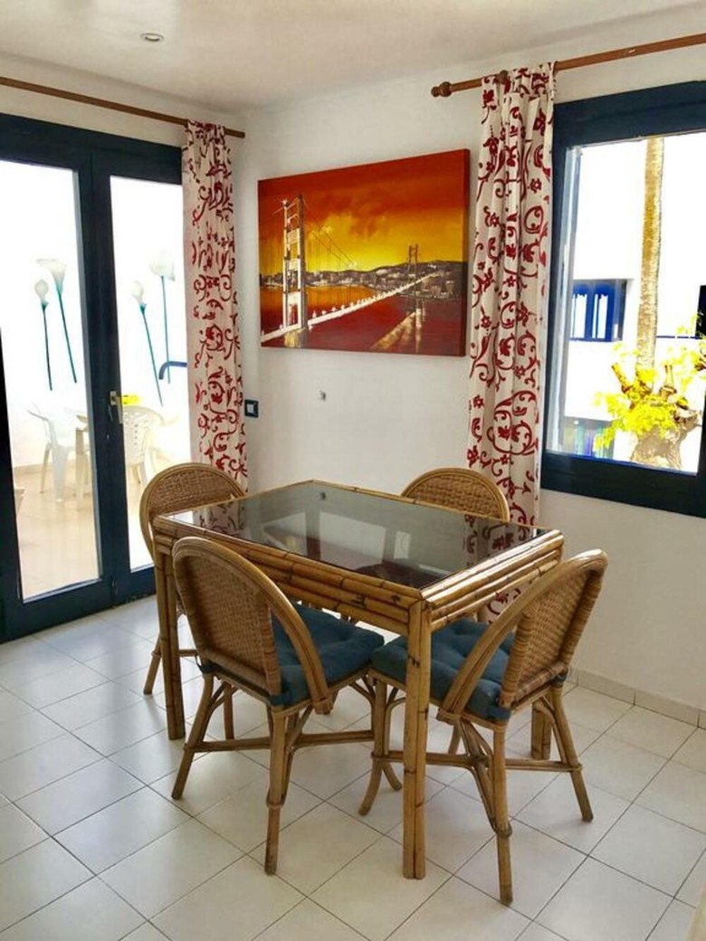 Apartamentos Playa Los Barqueros