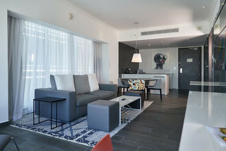 Sortis Hotel, Spa & Casino