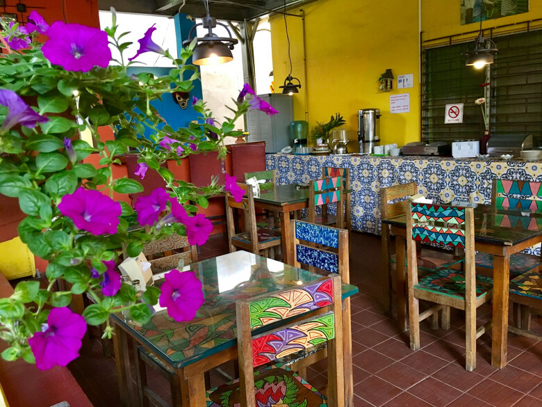 Panama House Bed & Breakfast