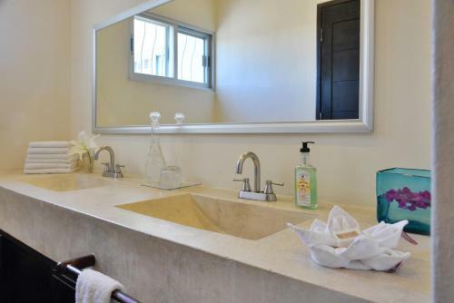 Aparthotel Villas Geminis Condohotel