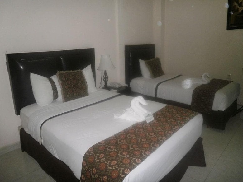 Hotel Esmeraldas