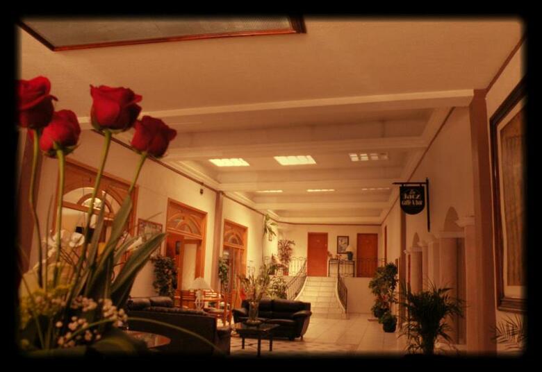 Hotel Condesa