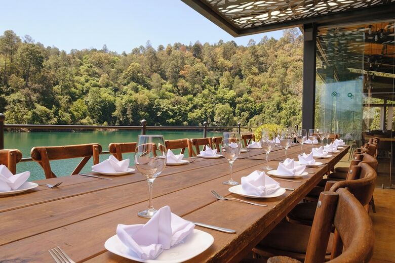 Hotel Zirahuen Forest And Resort