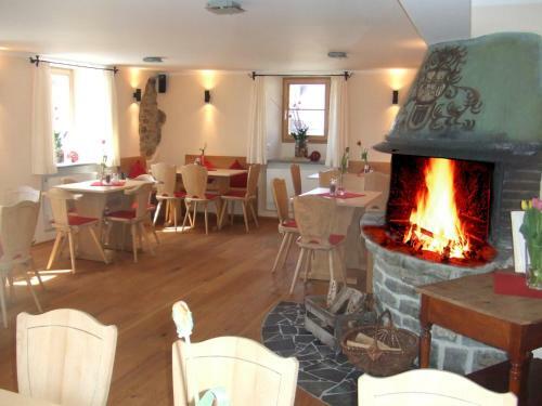 Hotel Montfort-schl�ssle