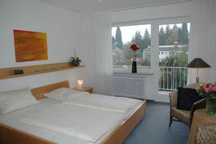 Hostal Hotel Ebnet Garni