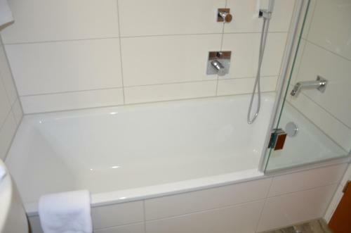 Hostal Hotel Garni Reulein