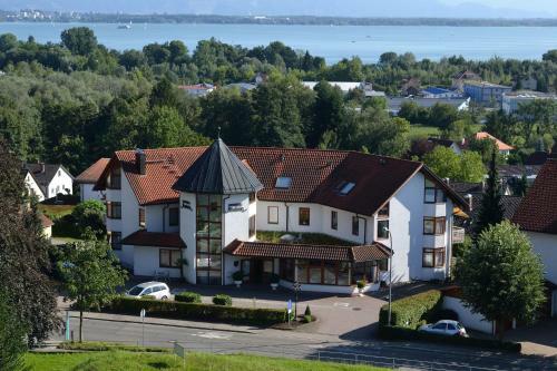 Hostal Hotel Garni Reulein