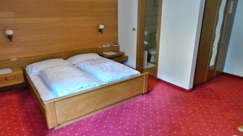 Hostal Gasthof Edelweiss