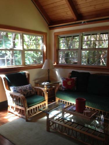 Volcano Hidden Cottage
