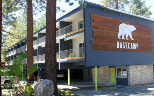 Basecamp Hotel