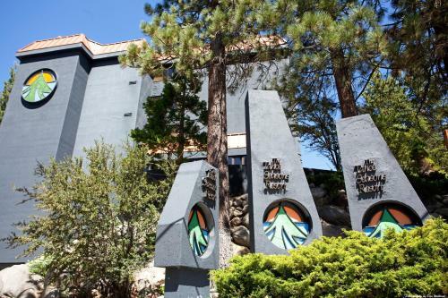 Hotel Tahoe Seasons Resort