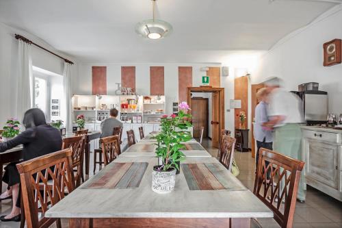 Hotel Albergo Rond�