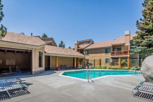 Mammoth Creek Condos