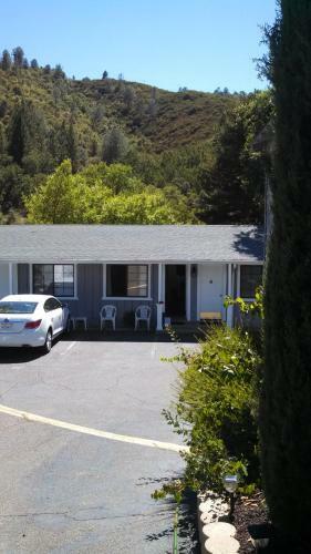 Mother Lode Lodge