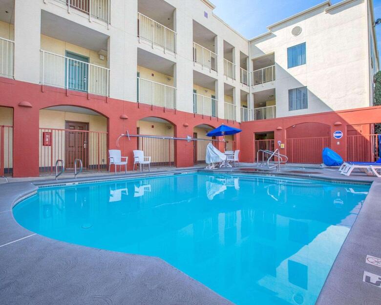 Hotel Comfort Inn Merced (now Friendly Inn)