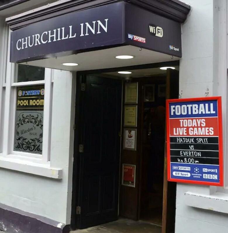 Hostal Churchill Inn
