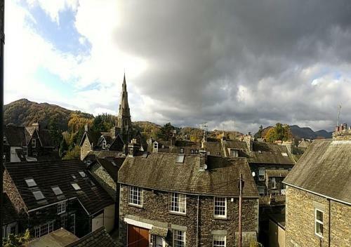 The Lakes B&B