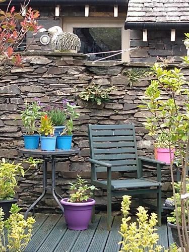 The Lakes B&B