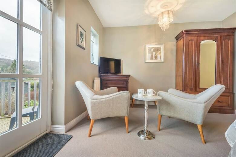 Hostal Haven Cottage