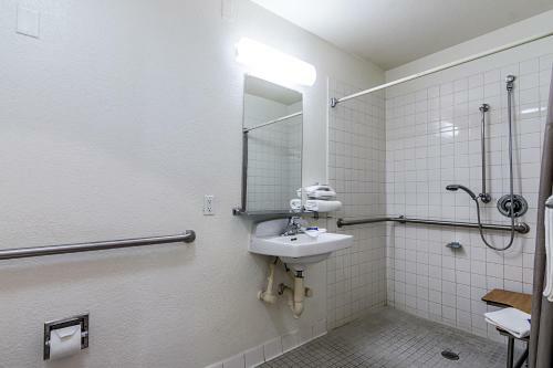 Motel 6 Modesto