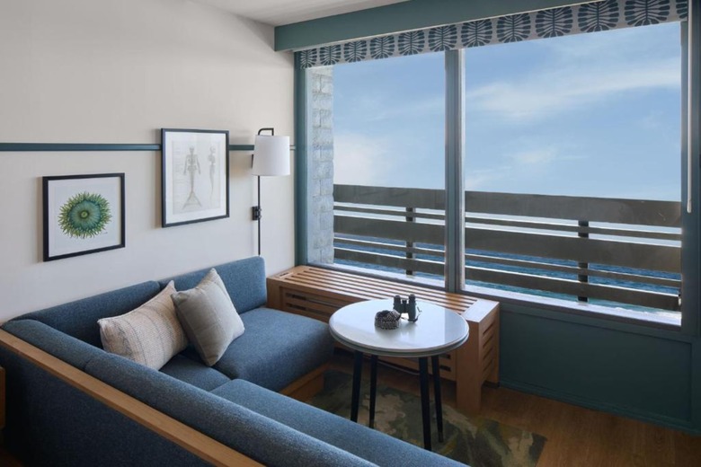 Hotel Monterey Beach Resort