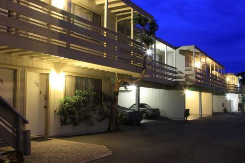 Motel Monterey Fireside Lodge
