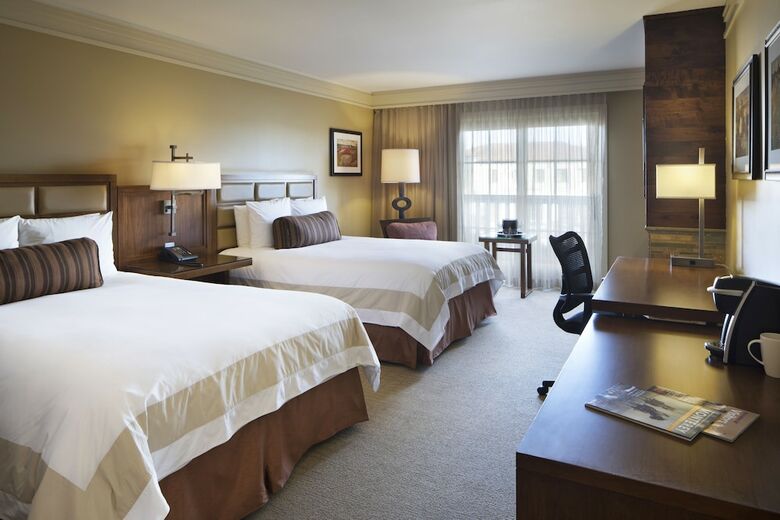 Hotel Abrego
