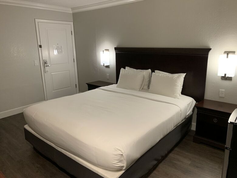 Hotel Stargazer Inn And Suites