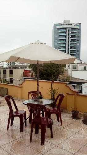 Hostal Explorer's House