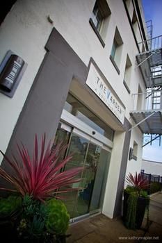 The Varden Hotel