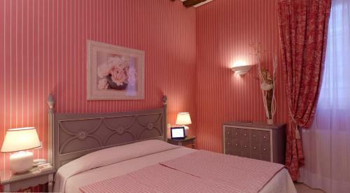 Hotel Beaubourg