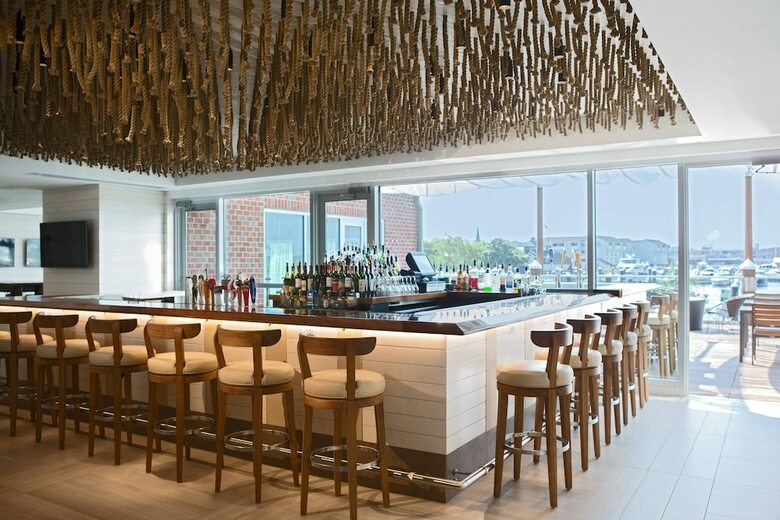 Hotel Newport Marriott
