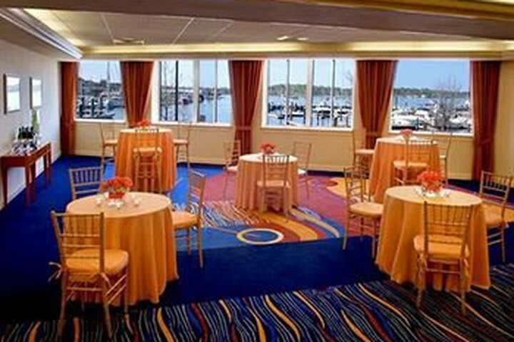 Hotel Newport Marriott