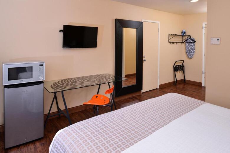 Hotel Americas Best Value Inn Madison