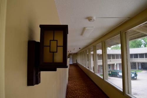 Snelling Motor Inn