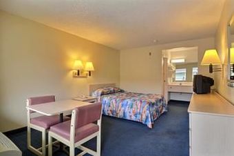 Motel 6 Seattle South